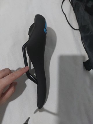 Sillín Bici Deportivo ODI + Funda Negra