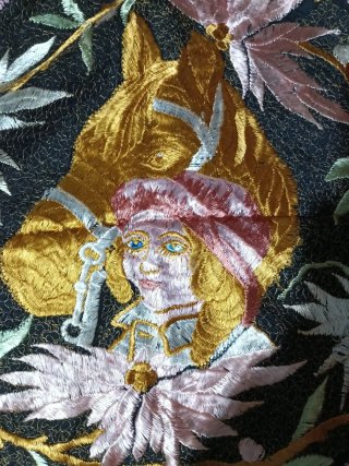 Bordado textil antiguo caballo y jinete