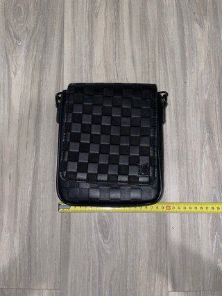 Bandolera Louis Vuitton Negra