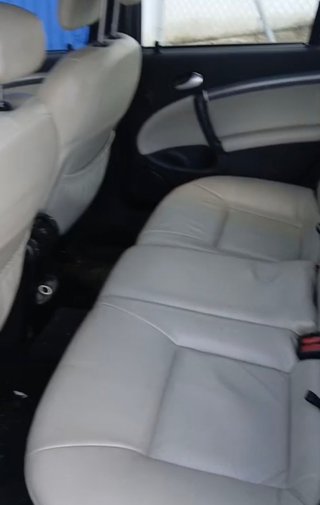Saab 9-5 TID Vector con gancho de remolque