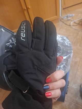 Guantes de esquí talla M solo usados un dìa