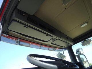 Scania P 230-CAMIONES GRUAS