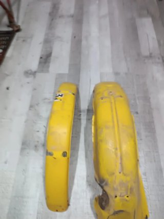 Pareja Guardabarros Moto Amarillos