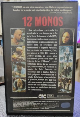 12 Monos VHS (Español)