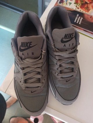 Zapatillas Nike Air Max Grises y Negras