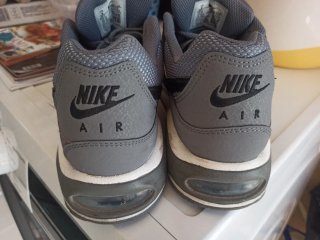 Zapatillas Nike Air Max Grises y Negras