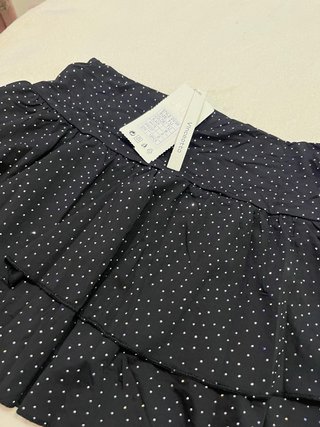Minifalda pantalón negra con brillos T. S/M Nueva