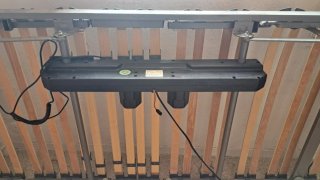 Cama articulada eléctrica metálica