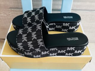 Sandalias Michael Kors Plataforma MK