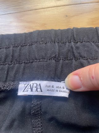 Pantalones Zara negros