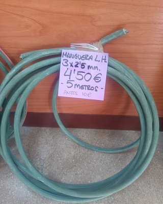 Lote 3 restos manguera eléctrica