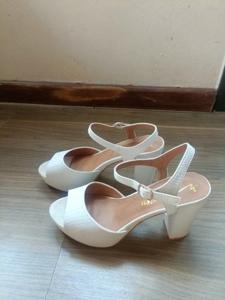Zapatos de Novia Blancos