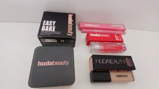 Lote Maquillaje Huda Beauty