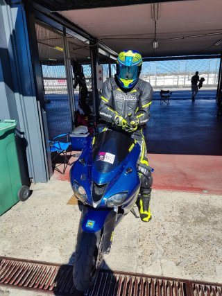 Kawasaki ZX6R Ninja Moto Deportiva