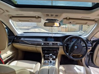VENDO O INTERCAMBIO BMW Serie 7 2010 F 01
