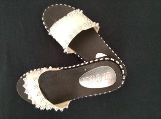 Sandalias 37 STAR plateadas y pedrería