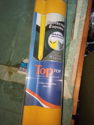 Protector Esquina Cochera PVC Amarillo