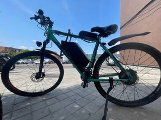 Bicicleta Eléctrica para Uso Diario o Reparto