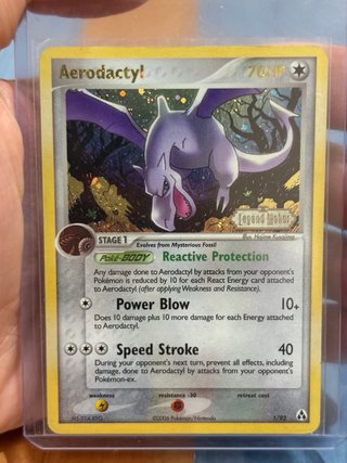 Carta pokémon: Aerodactyl 1/92 stamped