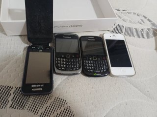 Samsung y blackberry  Teléfono Móvil Antiguo Negro