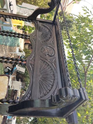 Perchero de madera antiguo