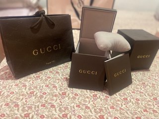 Caja de reloj Gucci original