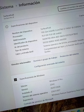 Surface Pro 8 + Teclado ES