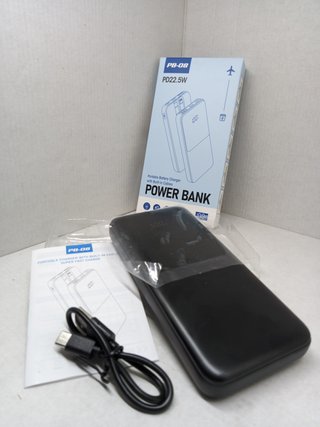 Powerbank 15000 mAh con cavi integrati usbc iphone