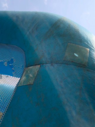 Inflable con tobogán + bomba de inflado