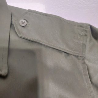 Chaqueta verde militar