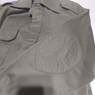 Chaqueta verde militar