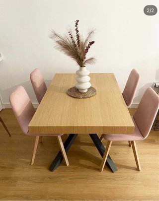Mesa de comedor extensible pata central