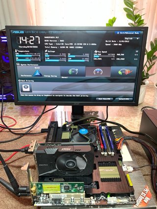 Combo Placa base / CPU / Memoria Ram / WiFi / Caja