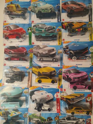 Lotto #1 Hot Wheels 20 modellini auto
