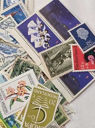 Lote de sellos nuevos historicos del mundo.