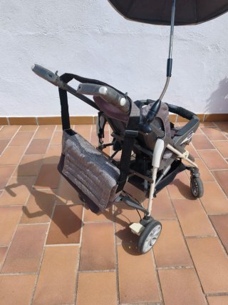 Carrito de bebé Chicco con sombrilla