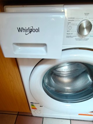 ¡¡Ocasión!!. Lavadora Whirlpool 8kg. Blanca 1200 B