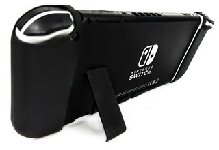 Nintendo Switch + funda y maletín