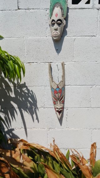 2 Máscaras Decorativas Tribales