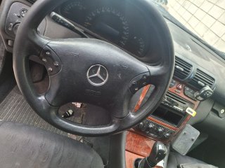 Mercedes-Benz C200 2002