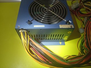Fuente de Alimentación PC Azul