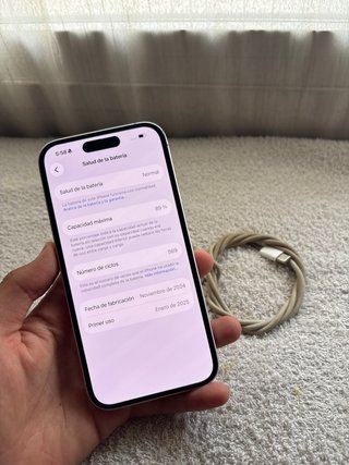 iPhone 16