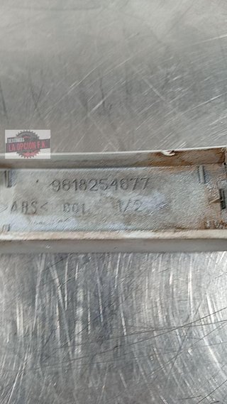 MOLDURA BAJO FARO IZQUIERDO Citroen Berlingo (1996->)