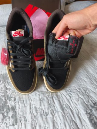 Zapatillas Jordan 1 Low X Travis Scott