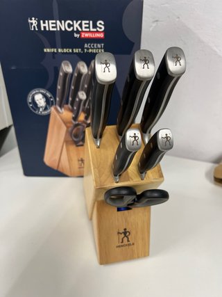 Set Cuchillos Henckels con Bloque Madera
