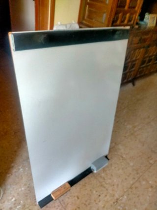 Pizarra grande 1 metro x 67 cm