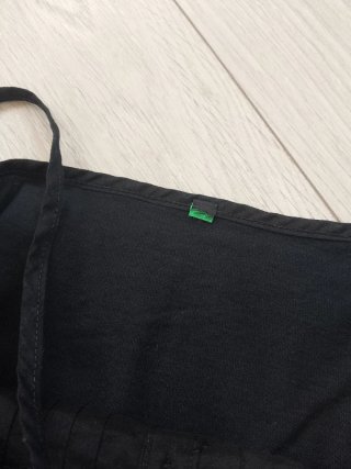 Blusa negra de algodón con dos texturas