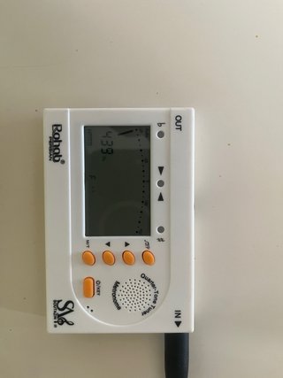 Afinador y Metrónomo Rohab Persian