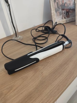 Plancha GHD Platinum+ Blanca y Plateada