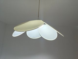 Lámpara techo flor beige